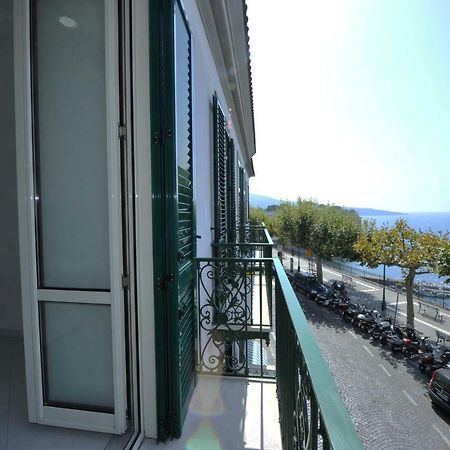 Mavi Apartments Пиано ди Соренто Екстериор снимка