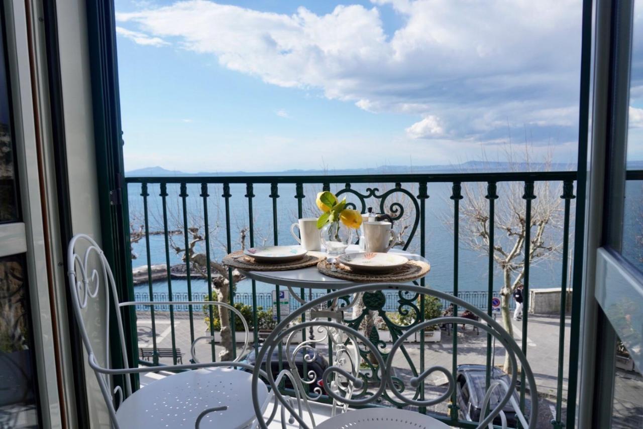 Mavi Apartments Пиано ди Соренто Екстериор снимка