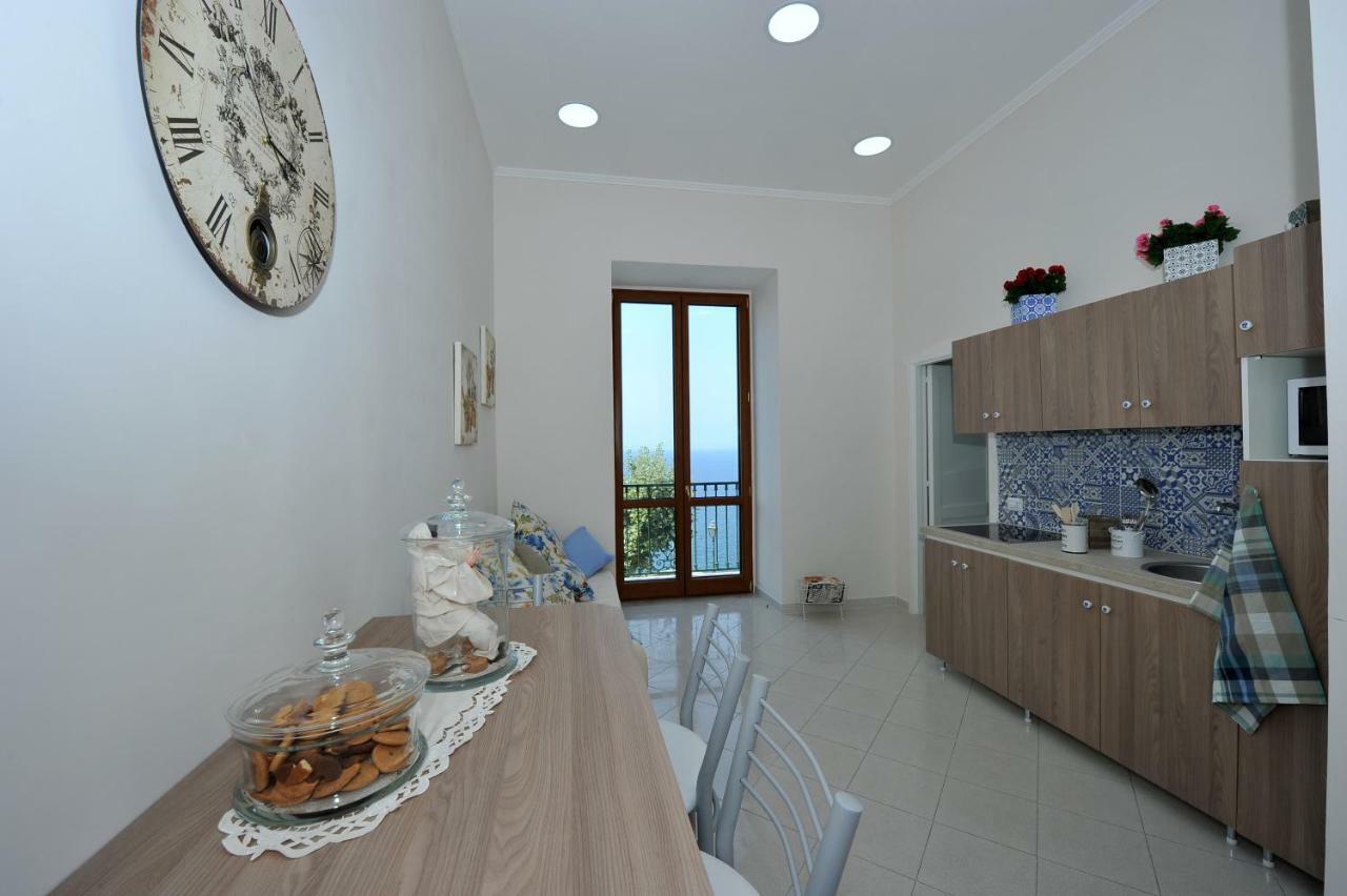 Mavi Apartments Пиано ди Соренто Екстериор снимка