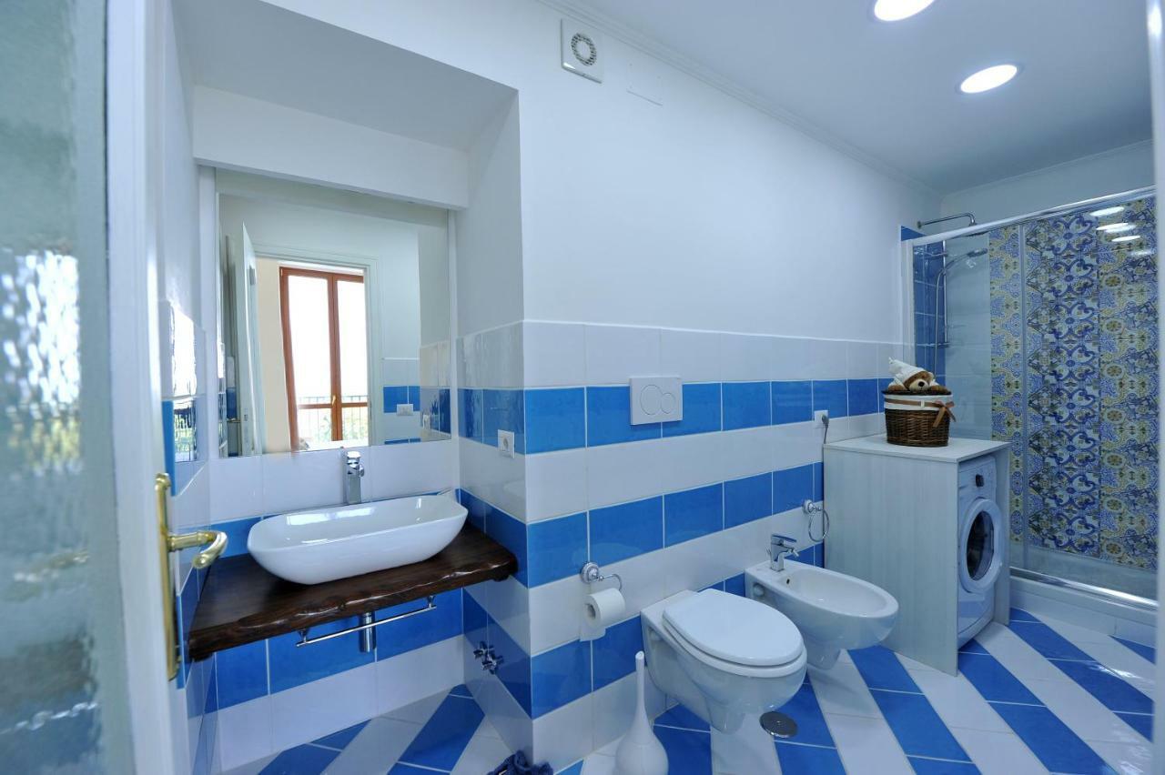 Mavi Apartments Пиано ди Соренто Екстериор снимка